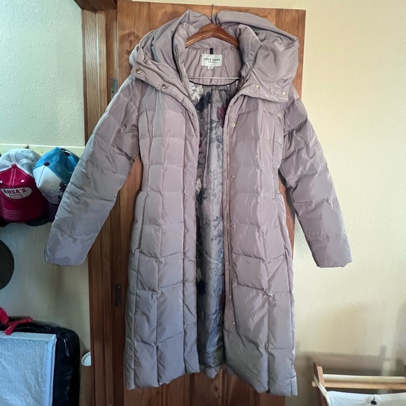 Cole Haan Women's 32" Signature Hooded Taffeta Down Coat - Picture 4 of 11